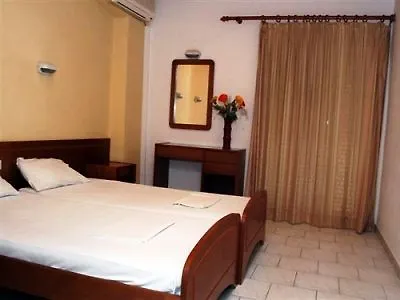 Jason Hotel Ýpsos
